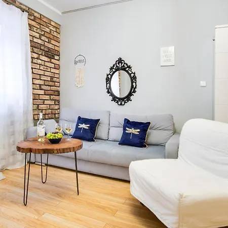 Niceapart Near Old Town Appartement